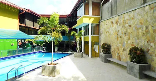 Hotel Gangaaddara Kandy