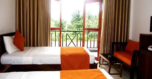 Hotel Gangaaddara Kandy
