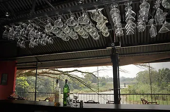 Hotel Gangaaddara Kandy